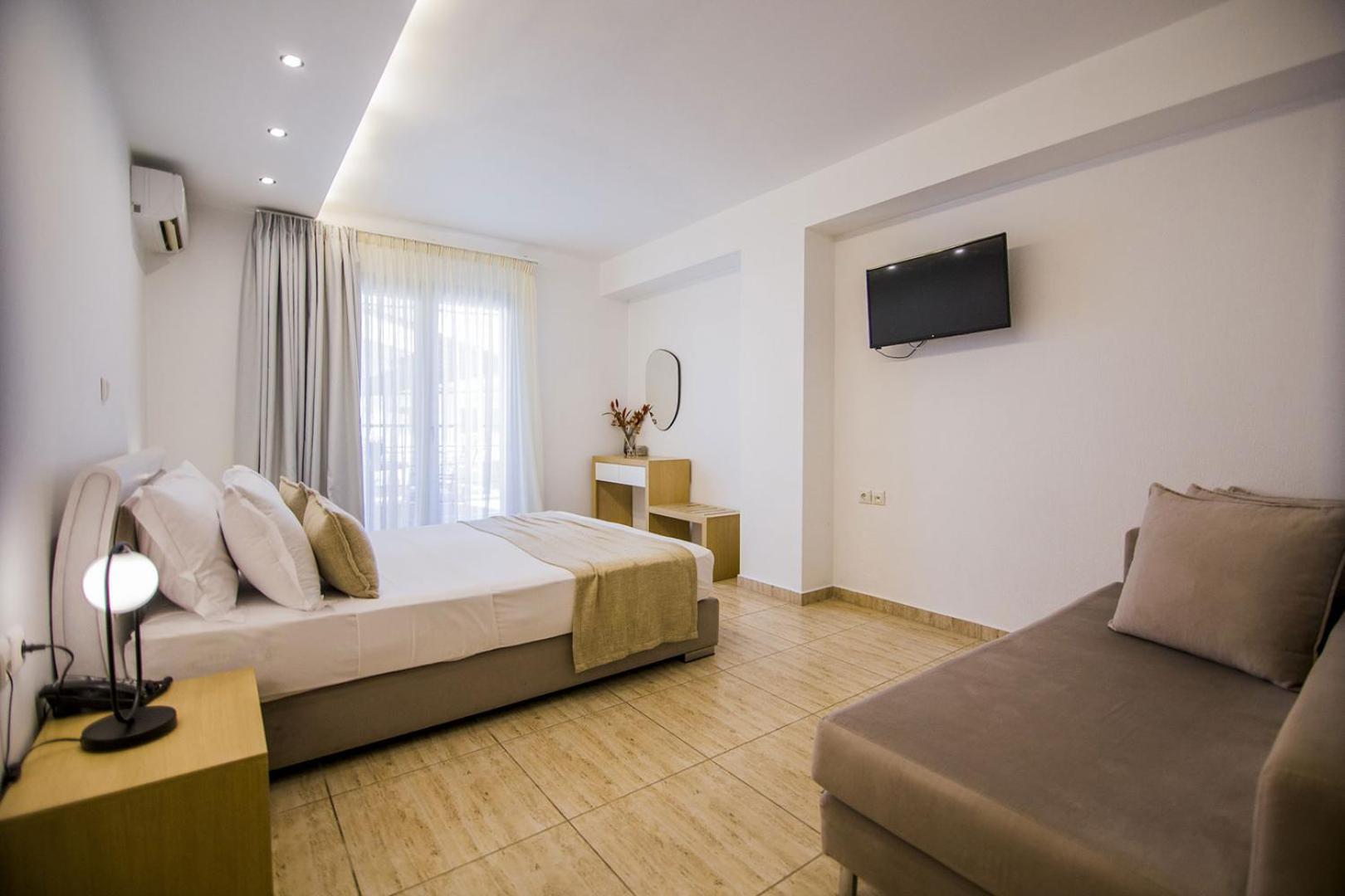 Kasta Beach Hotel Офриніо Екстер'єр фото