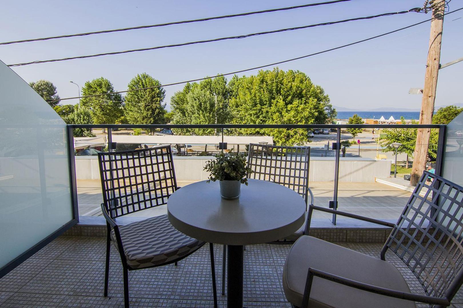Kasta Beach Hotel Офриніо Екстер'єр фото
